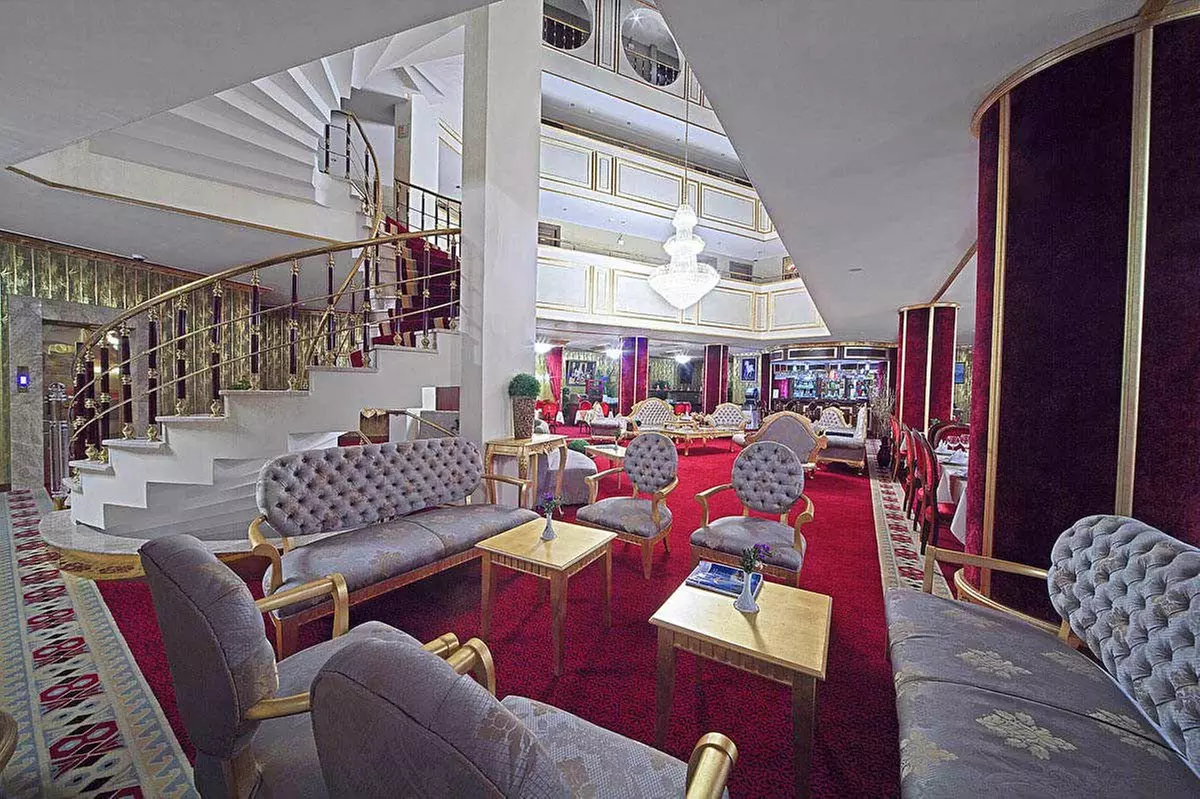 ✈ TÜRKIYE | Istanbul - Antea Palace Hotel & Spa 4*, 2 Nächte - City...