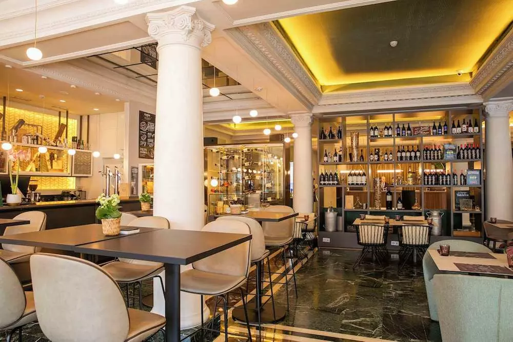 ✈ HISZPANIA | Madryt - NH Madrid Nacional 4*, 2 nocy - City break