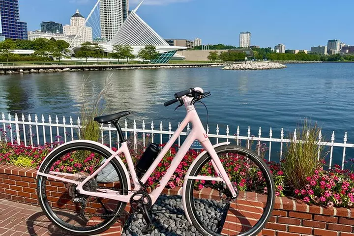 Old Milwaukee Guided E-Bike Tour - Second Medium