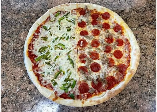 5% Cash Back at Lucas Pizzeria