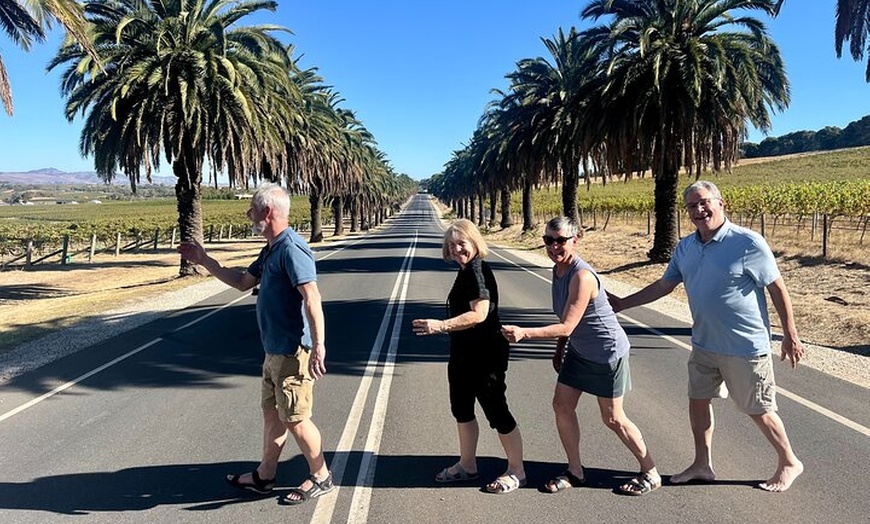 Image 2: Barossa Valley Small Group Tour with Wine tastings and lunch