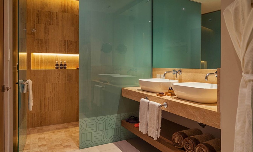 Image 8: ✈ MEXIQUE | Cancun - Hilton Cancun Mar Caribe All-Inclusive Resort ...