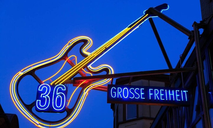 Image 5: Hamburg Private St. Pauli Rotlichtviertel Tour