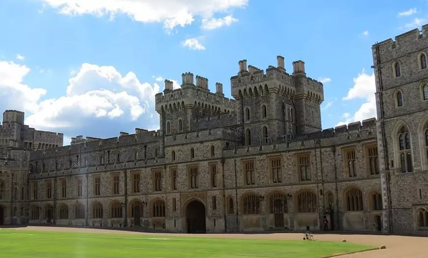Image 2: Half Day Windsor Tour from Central London in a Small Group