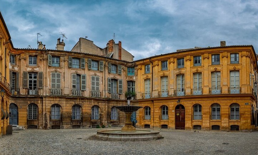 Image 11: Visite partagée d'une journée complète à Marseille, Aix-en-Provence...
