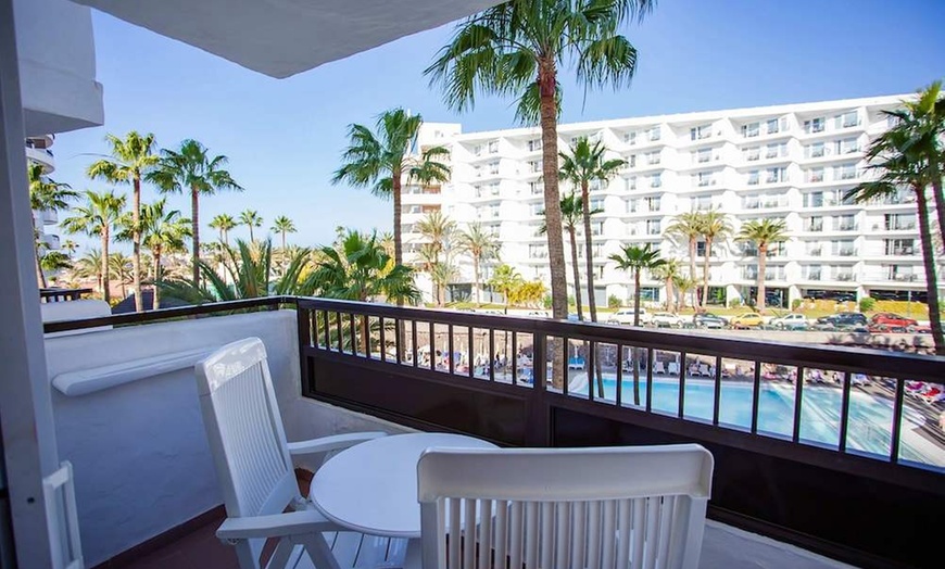 Image 9: ✈ GRAN CANARIA | Playa del Ingles - Hotel Servatur Waikiki 3* - Śni...