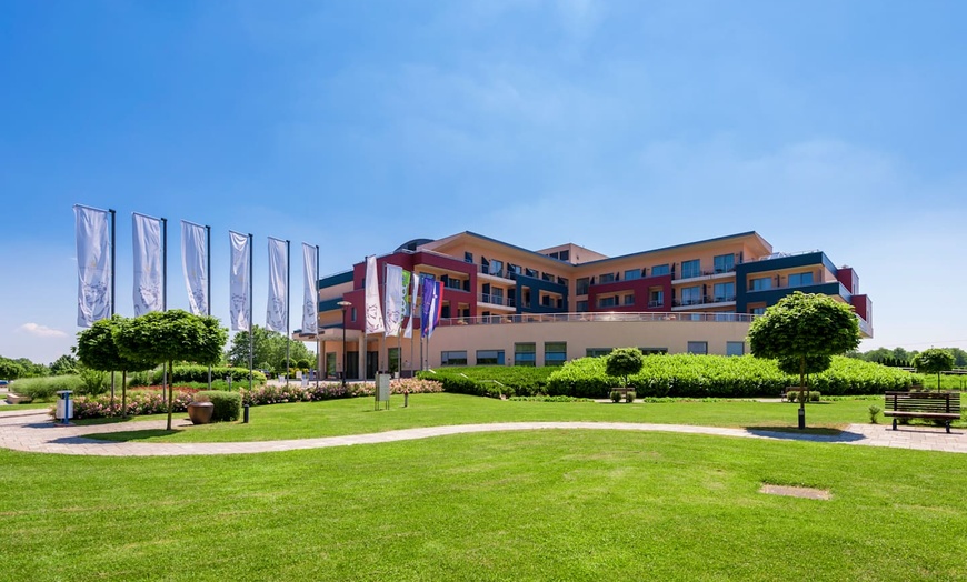 Image 1: ✈ SLOVÉNIE | Ptuj - Grand Hotel Primus 4* - City break