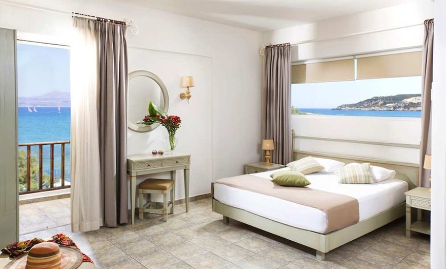 Image 7: ✈ KRETA | Kalyves - Almyrida Village & Waterpark 3* - Naprzeciwko m...