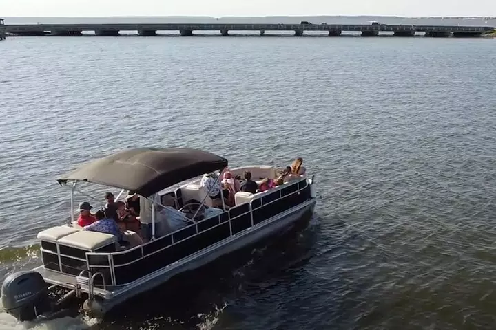 4 hour - 16 Person Pontoon Rental in Nags Head - Second Medium