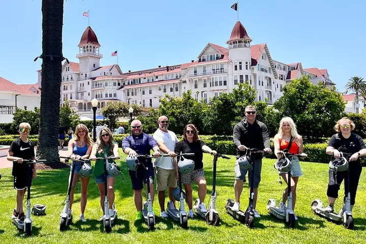 Explore Coronado Island by E-Scooter with Photos Included