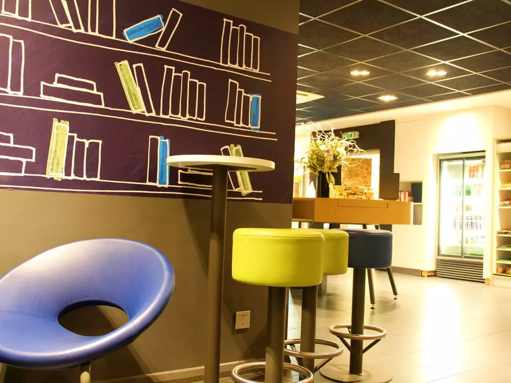 ✈ ROYAUME-UNI | Londres - Ibis Budget London Whitechapel & Tour en ...