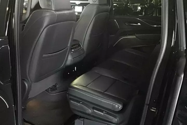 Las Vegas Airport Private Luxury Transfer 6 Passenger SUV