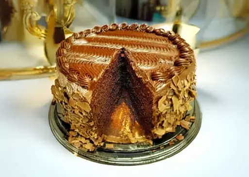 5% Cash Back at Theo's Pizza