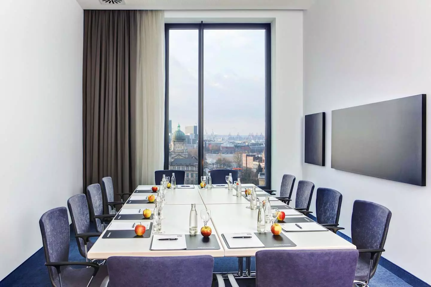 ✈ DEUTSCHLAND | Hamburg - InterCityHotel Hamburg Dammtor-Messe 4*, ...