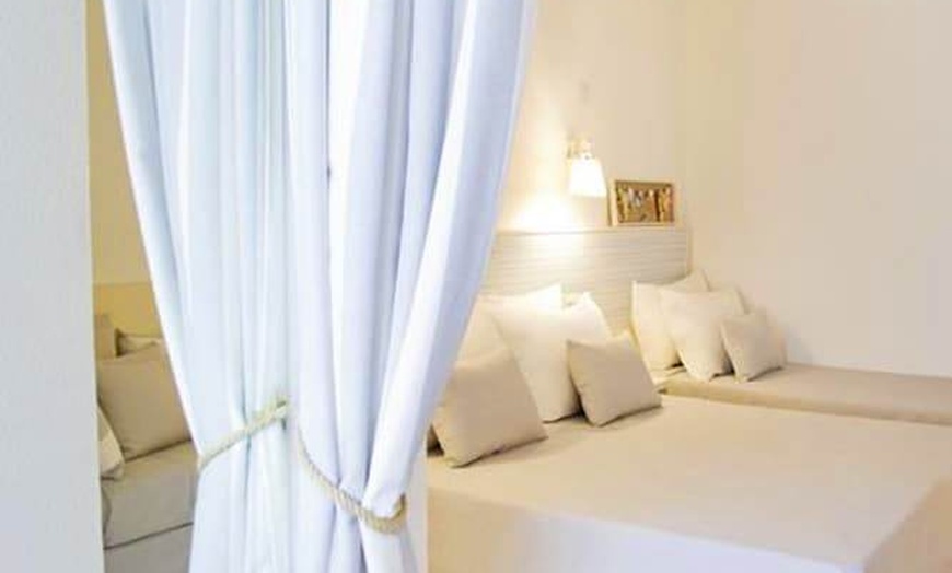 Image 7: ✈ COSTA BARCELONA | Pineda de Mar - Hotel Pineda Splash 4* - Baseny