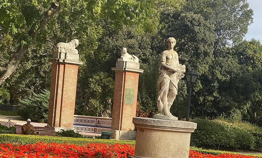 Image 5: Exclusivo 3 - Visita guiada de 3 horas al Parque El Retiro