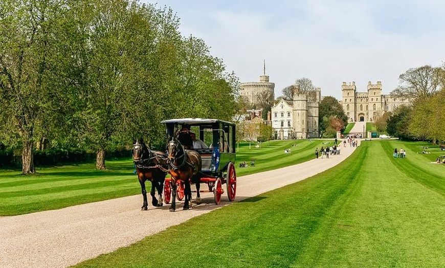 Image 3: Stonehenge and Windsor Castle Tour from London