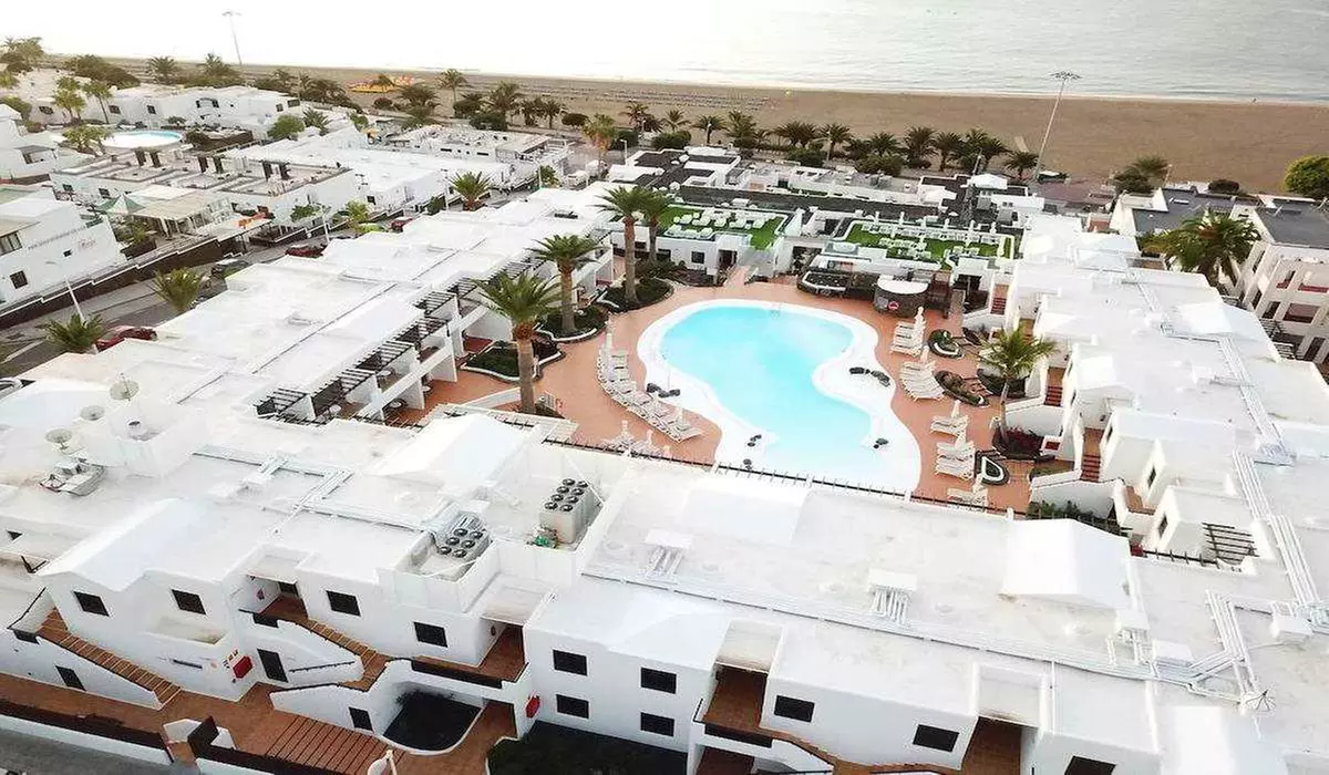 ✈ LANZAROTE | Puerto del Carmen - R2 Bahía Kontiki Beach Apartments...