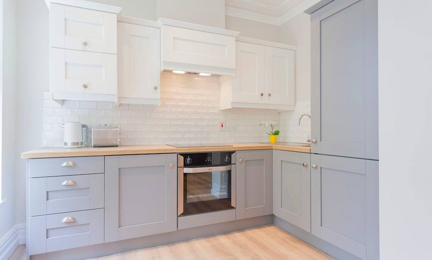 Image 7: ✈ IRLANDE DU NORD | Belfast - The Ulsterville Belfast, 2 nuit - Cit...