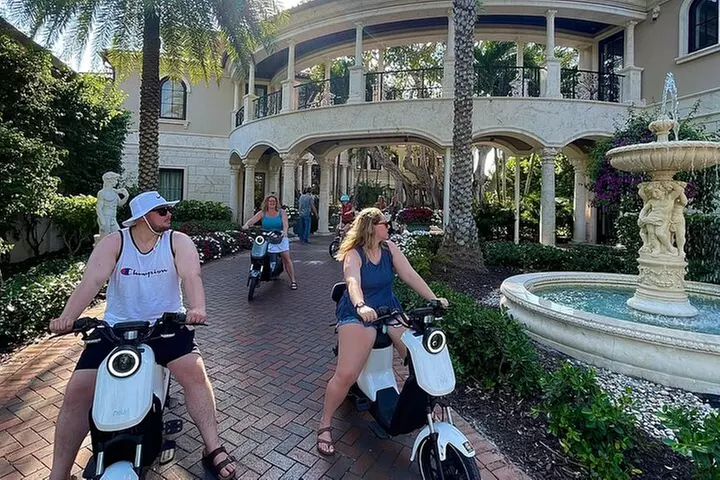 Sunset Tour of Naples Florida by Trike and Moped - Family Fun