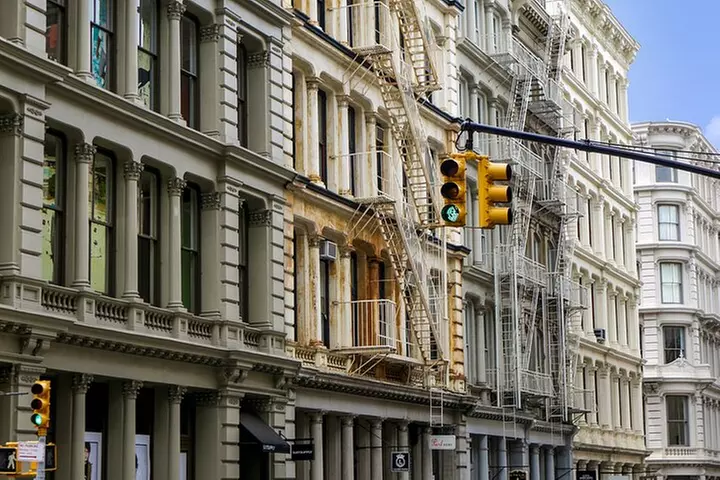 SoHo, Little Italy, and Chinatown Walking Tour in New York