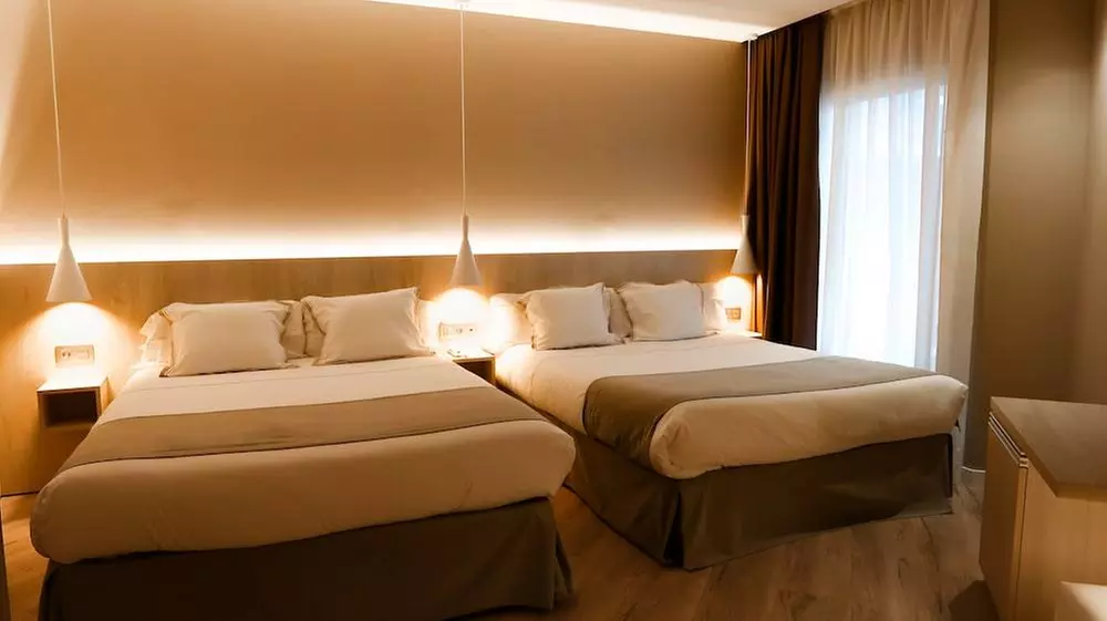 ✈ COSTA BARCELONA | Calella - Hotel Bernat II 4*, 2 nachten - Spa