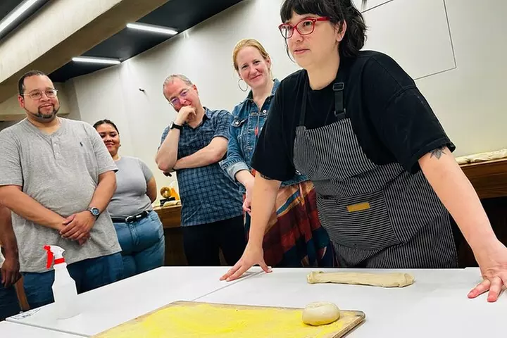 Artisan Hands-on Bagel Baking Class in New York
