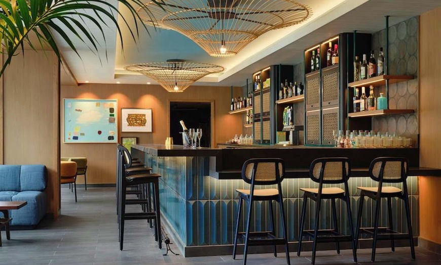 Image 9: ✈ HAWAII | Honolulu - Romer House Waikiki - Adults Only 4* - Solo a...