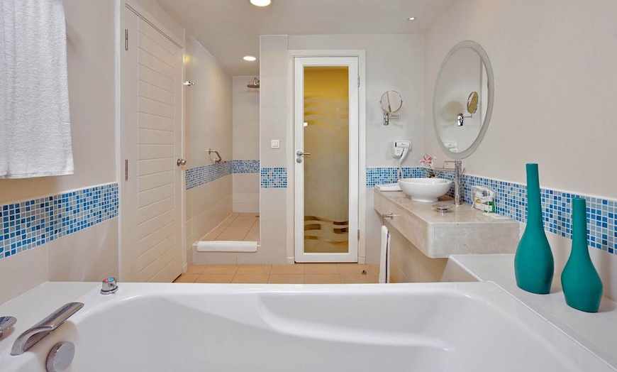 Image 5: ✈ CUBA | Varadero - Domina Marina Varadero Hotel 5*, 5 nuit - Surcl...