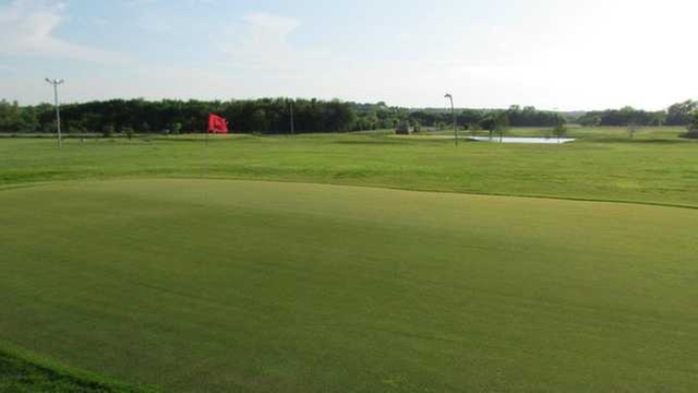 Online Booking - Round of Golf at Benbrook Lighted Par 3, Range, Mi...