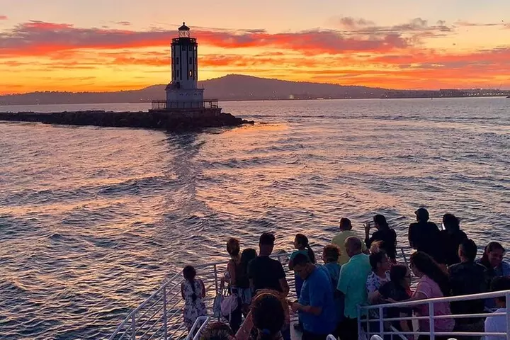 West Harbor LA Whale and Dolphin Watching Cruise