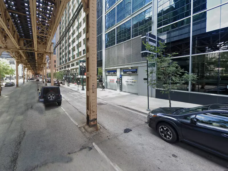 Parking at 191 N. Wacker Dr. Garage