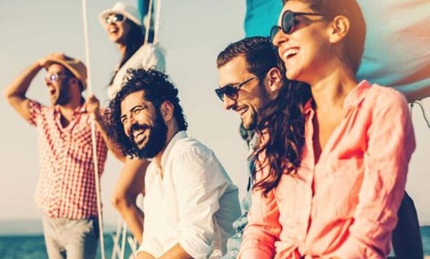 Image 7: Barcelona Sailing Experience