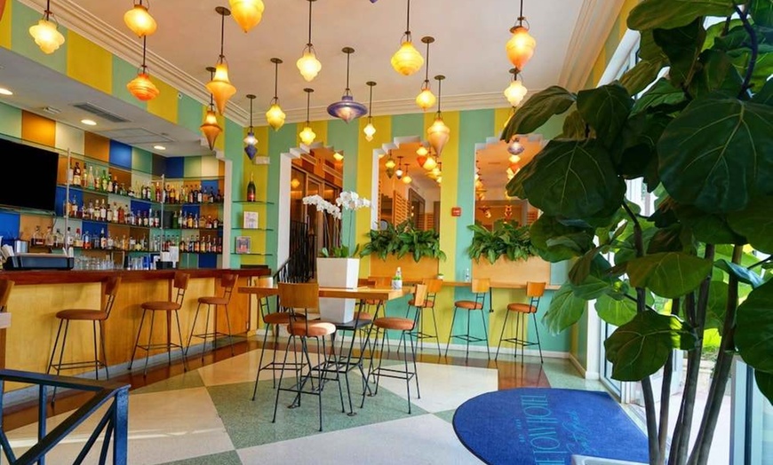 Image 11: ✈ FLORIDA | Miami - The Tony Hotel South Beach 4* - Piscina esterna