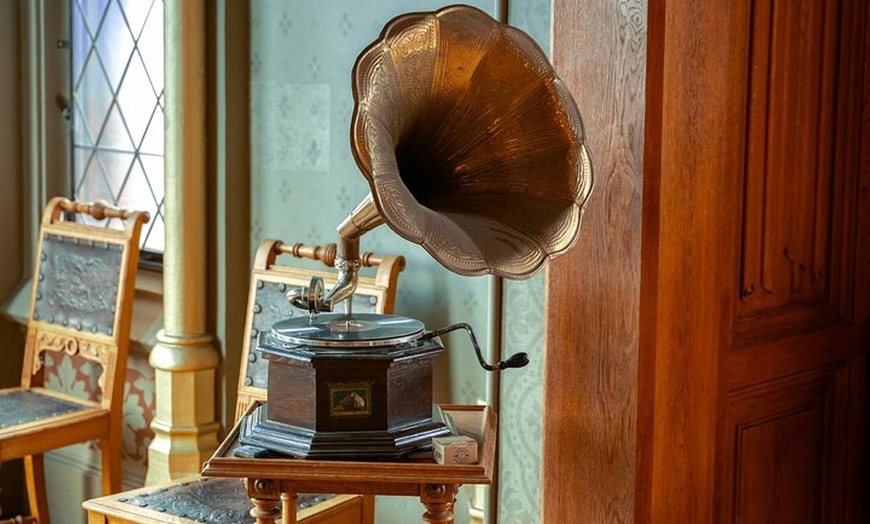 Image 3: Privater 7-stündiger Tagesausflug zur Drachenburg ab Köln