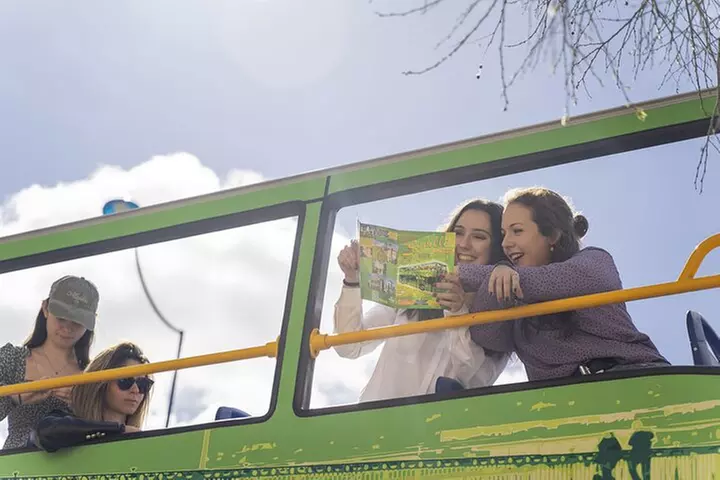 Recorrido en bus turístico por Sevilla