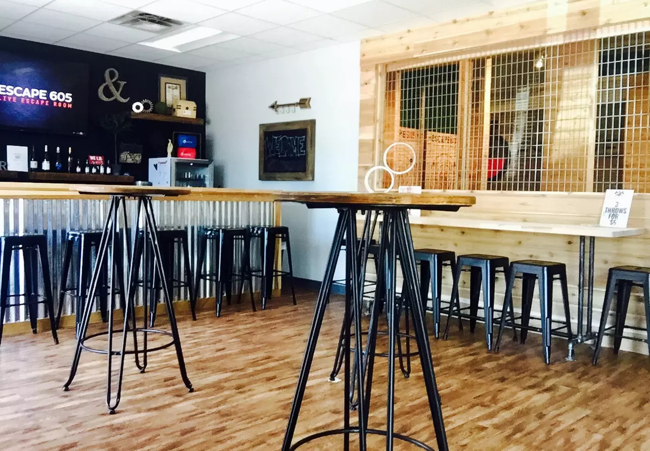 Downtown Axe Throwing Experience in Sioux Falls - Second Medium