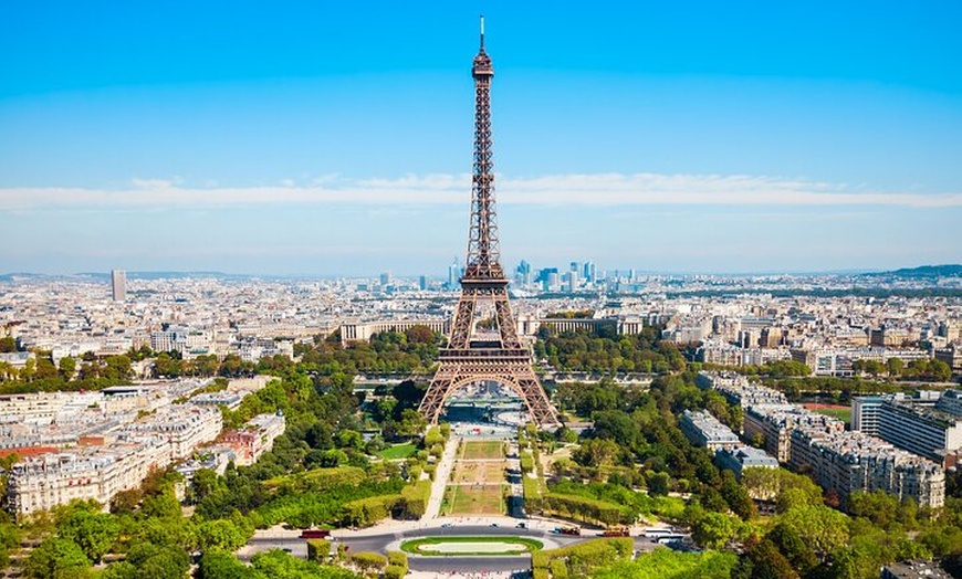 Image 1: Visite de l'ascenseur de la Tour Eiffel avec accès facultatif au de...