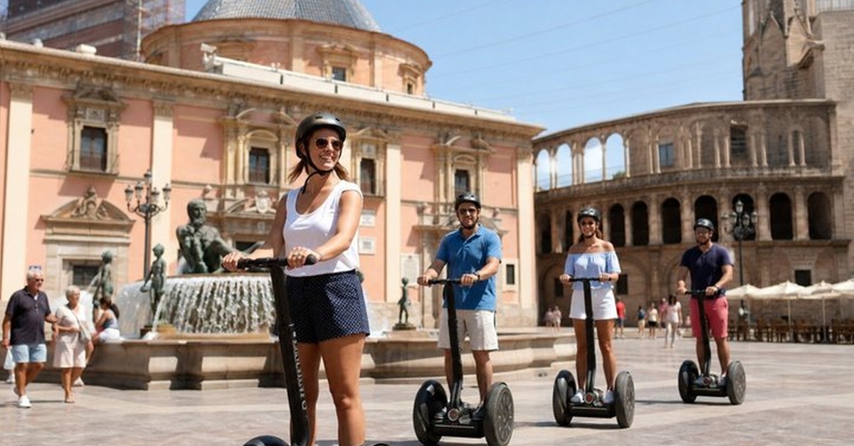 Tour monumental en Segway de 2 horas en Valencia