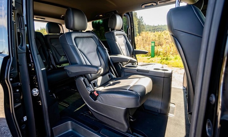 Image 3: Edinburgh Half Day Guided Private Tour in a Luxury Minivan