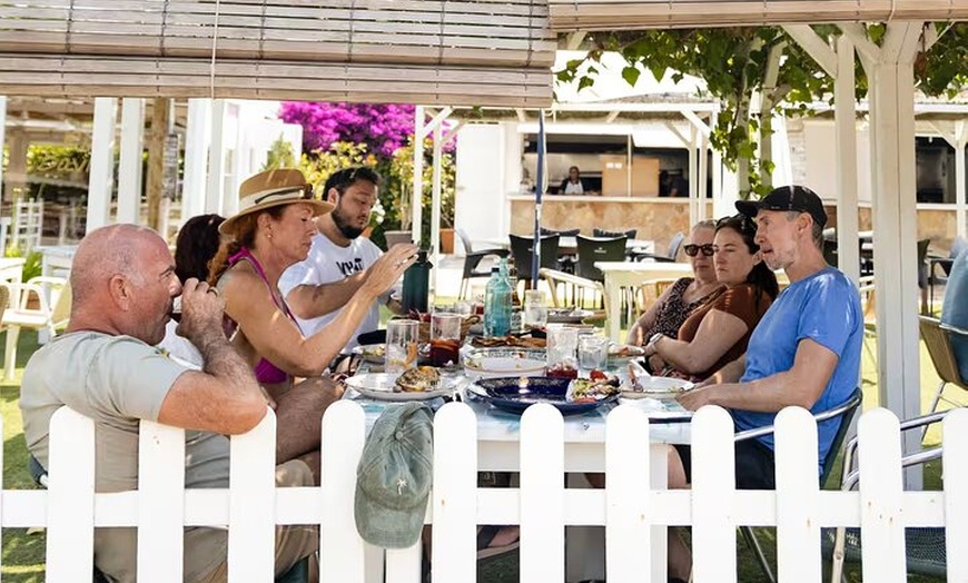 Image 31: Barcelona : Rutas Costeras de la Costa Brava, Snorkel, Cliff-Jump &...