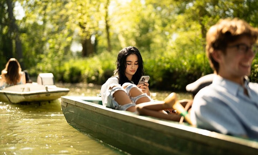 Image 2: Oxford University | Punting Tour