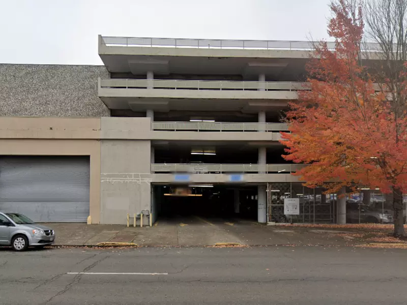 Parking at [E730] 546 Center St. NE. Garage - Second Medium