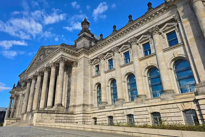 Hitler`s Berlin - eine Tour durch die Hauptstadt des Dritten Reiches - Second Medium