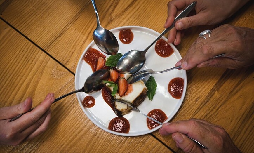 Image 7: Tour gastronómico premium en la ciudad de Ibiza