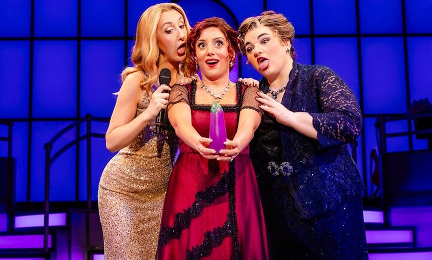 Image 6: London Theatre: Titanique