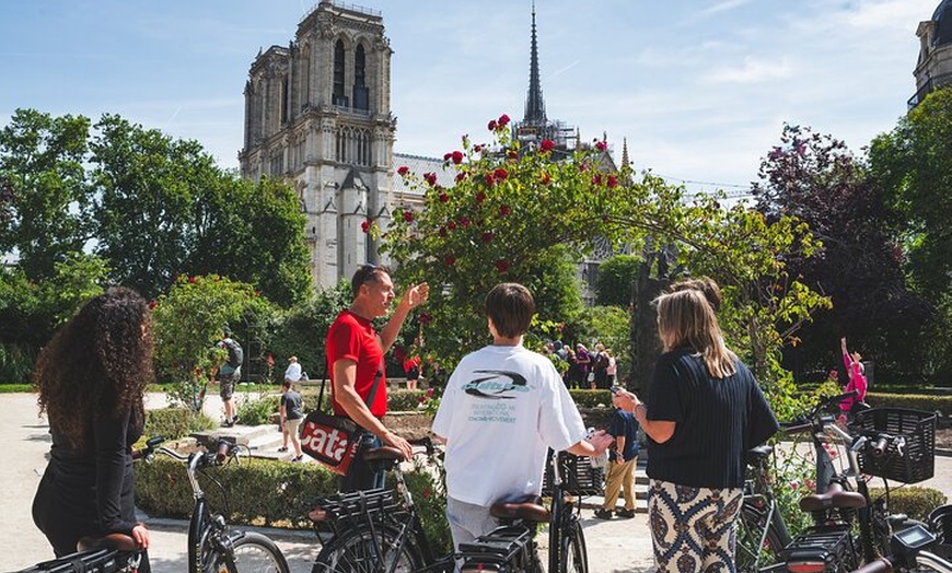Image 6: Paris Private E-bike tour