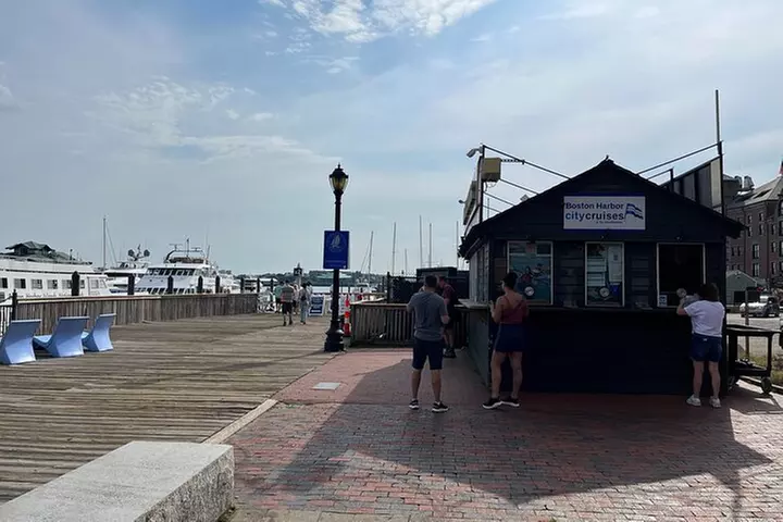 Salem Witch Trials Tour from Boston by optional Ferry or Train