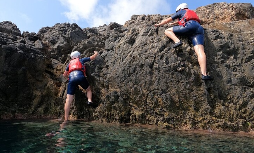 Image 3: Coasteering Adventure en Ibiza - visita el lado salvaje de Ibiza!!