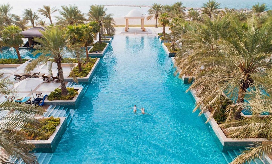 Image 2: ✈ EMIRATS ARABES UNIS | Ras el Kaimah - Hilton Ras Al Khaimah Beach...